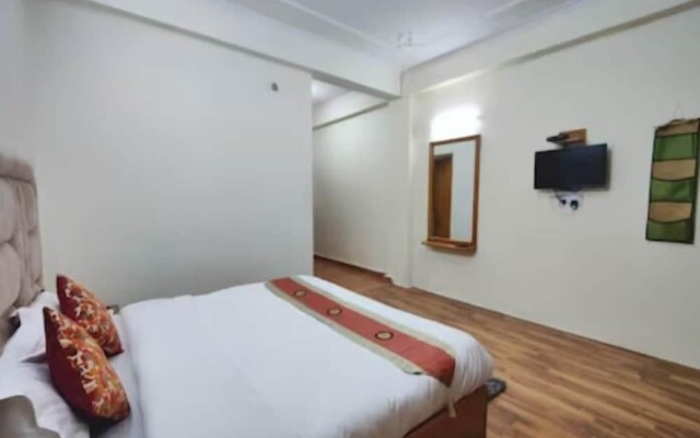 Hotel Glass Inn
