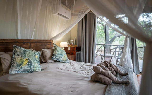 Panzi Lodge