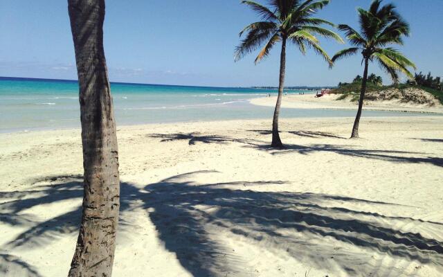 Blau Arenal Habana Beach