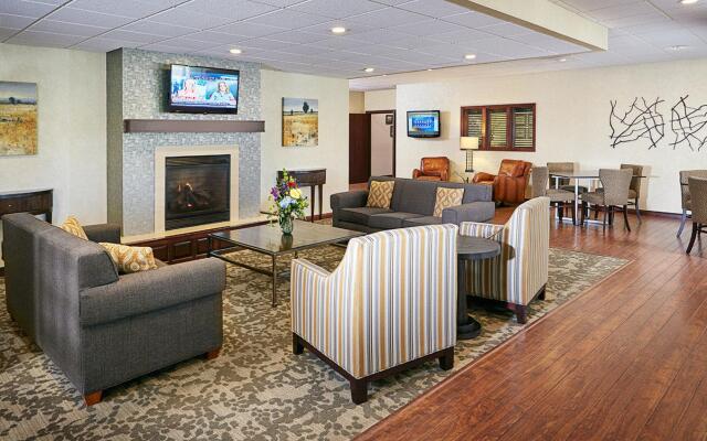 Best Western Plus Dubuque Hotel & Conference Center