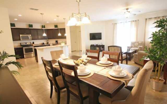Crystal Cove by CozyKey Vacation Rentals