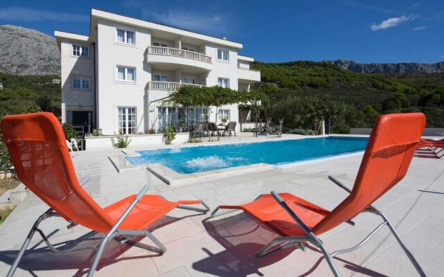 Apartmani Villa Athina