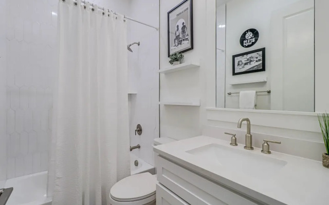 Retro Retreat TC 8102