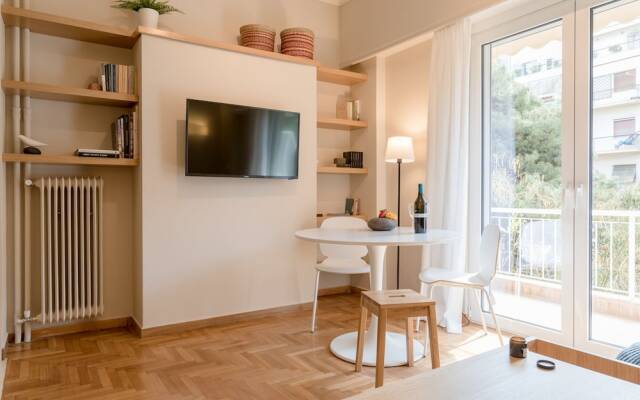 Chic Flat at Kolonaki in Heart of Athens