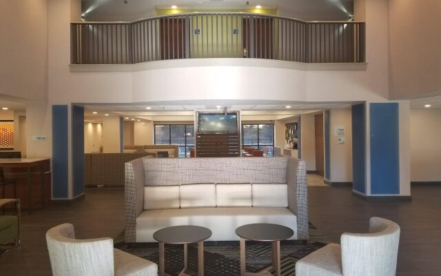 Holiday Inn Express Columbia NE - Fort Jackson by IHG