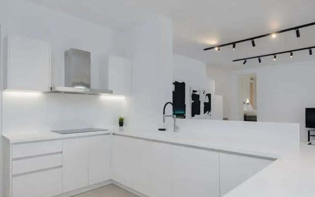Athenian Black Villa