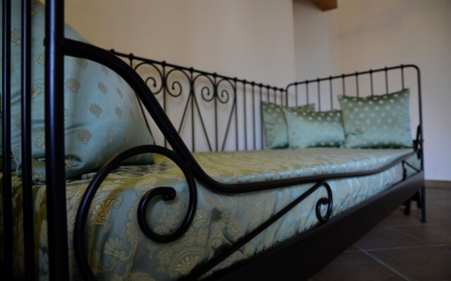 9 Muse Bed and Breakfast