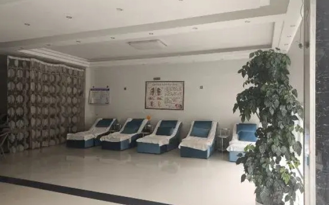 Xinlongmen Foot Bath Inn