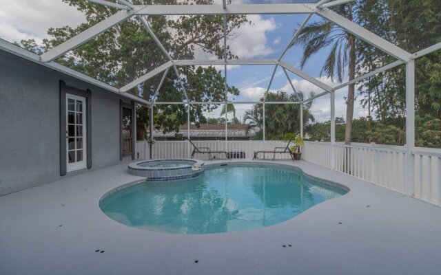 Private 4 Bedroom Pool Spa Home Located on Palma Sola Blvd 4 Home by Redawning