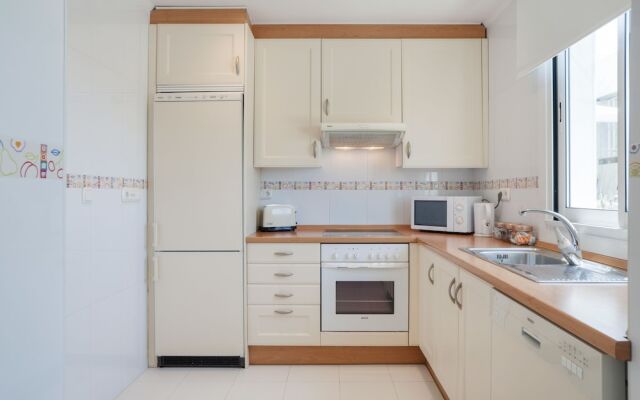 Esmeralda Coral Beach Marbella 2 bed Apt