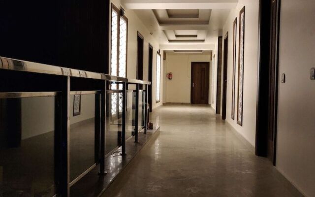 Backpacker Panda Rishikesh