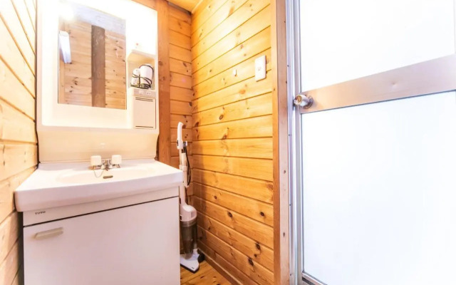 Awaji Seaside Log House