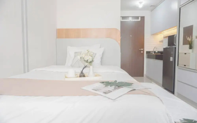 Good And Comfy Studio At Transpark Cibubur Apartment