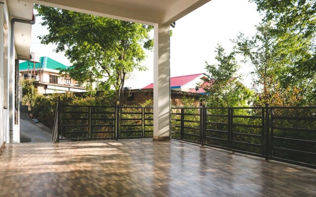 OYO 12394 Home Scenic 3BHK Khanyara Ground