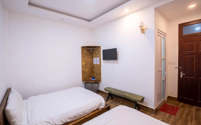 Phuong Dung Hotel