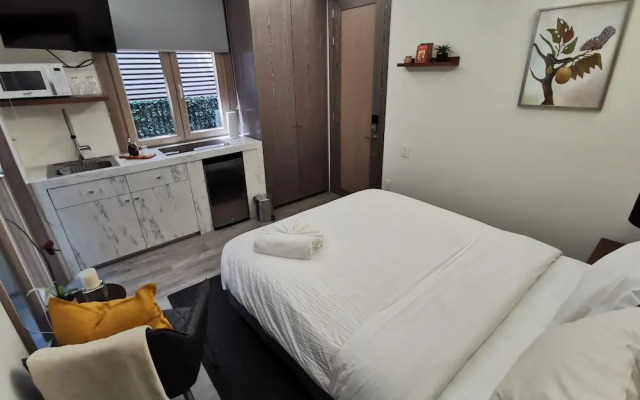 Casa Fontana Suites