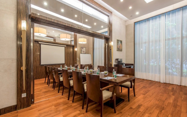 CM Plus Service Apartment Shenzhen Taige