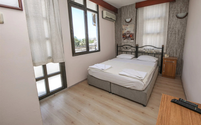 Hotel Delta Altinkum