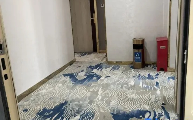 Jinling Hotel (Hualing Trade City Branch) – Guest Rooms – Urumqi