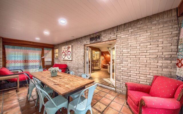 Texas River Haus LD1683