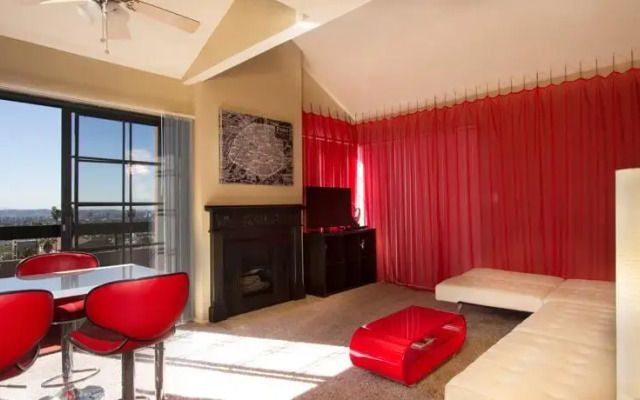 La Hollywood Suite