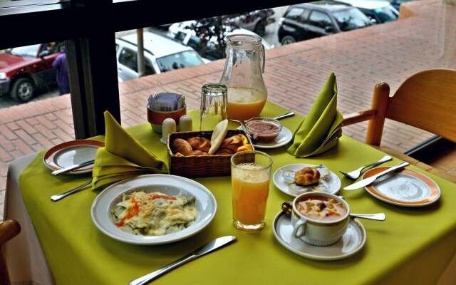 Real Plaza Hotel & Convention Center