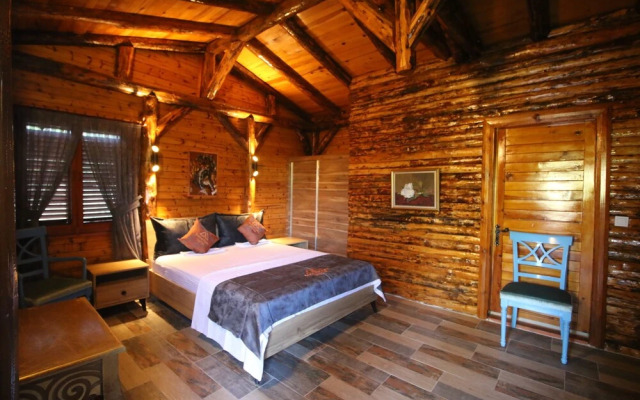 Antalya Bodrum Kayası Dağ Oteli