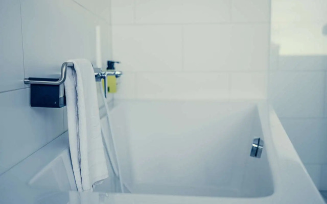 Ume, Bw Signature Collection