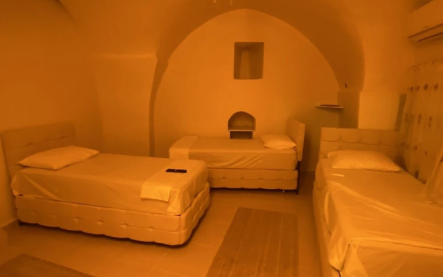 Demirhan Otel