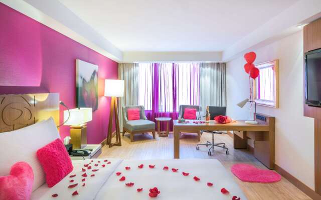 Radisson Blu Hotel, Kuwait