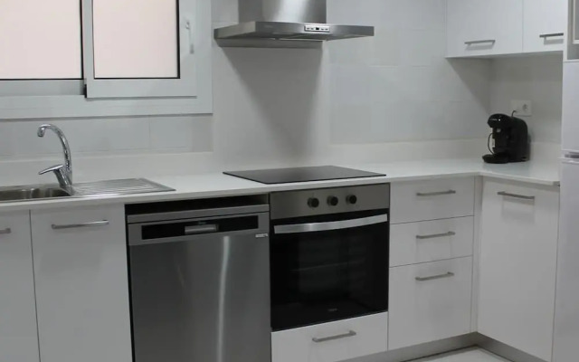 Avenida 5C in Roses With 2 Bedrooms and 2 Bathrooms