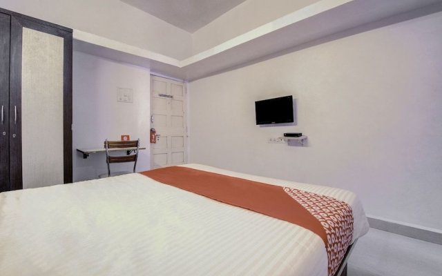 OYO 24982 Hotel G Residency