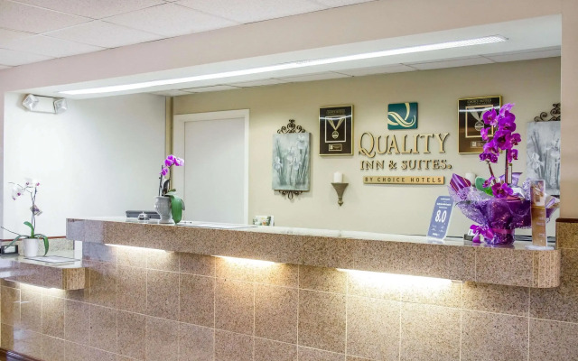 Quality Inn & Suites Longview Kelso