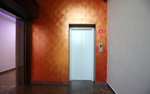 Oyo 8446 Bouvana Residency