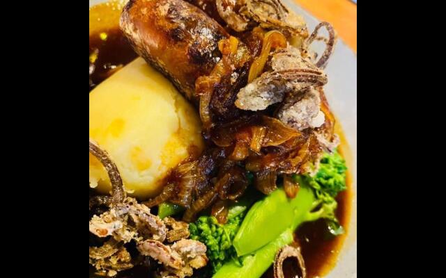 The Rose & Crown Farmhouse Kitchen