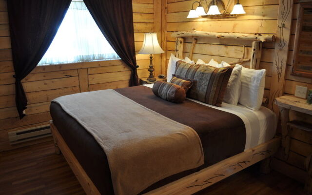 The Cedaredge Lodge
