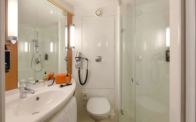 ibis Stuttgart Airport Messe