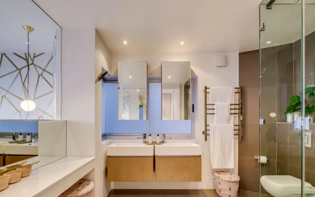 Belle View Villa in Green Point