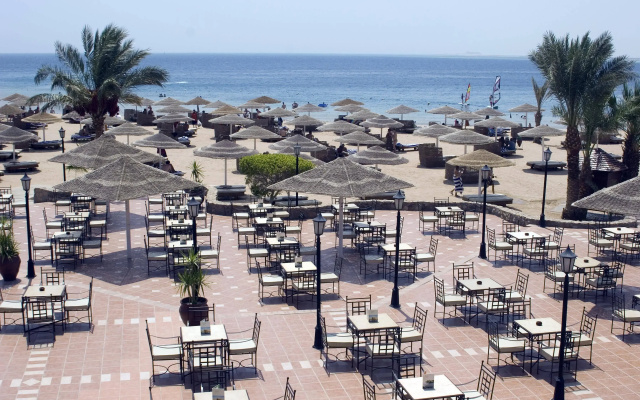 Eagles Paradise Abu Soma Resort