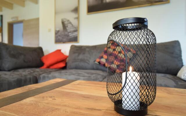 Grandeur Villa with Sauna & Hot Tub in Durbuy