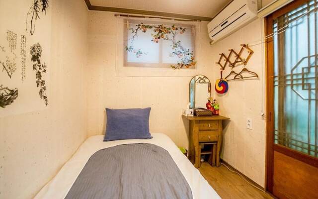 Hue Hanok Guesthouse