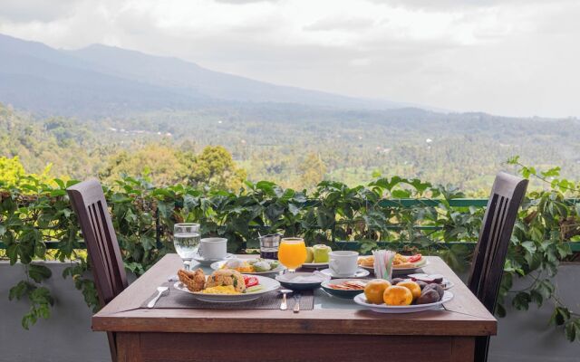 Mandhasativa Homestay