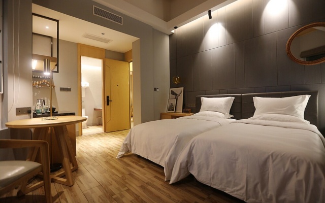 X-Times Lakeside Hotel – Guest Rooms – Zhongshan