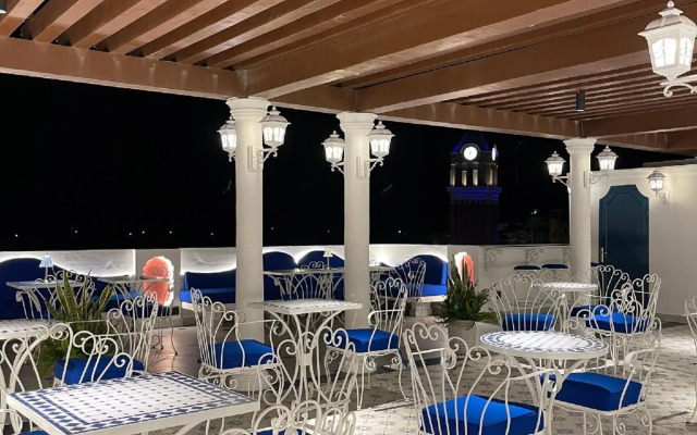 Le Bonheur Hotel