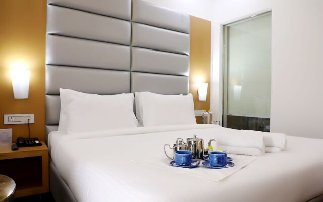 Hotel Gms Grand