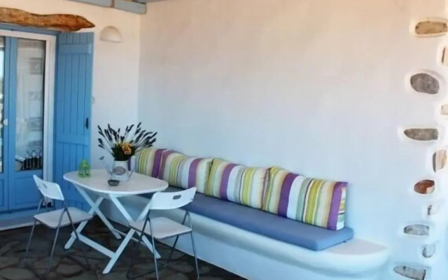 Nakos Homes