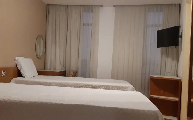 Pampas Palace Hotel