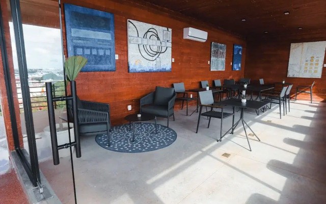 Everglades Suites