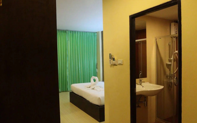 Toto Residence