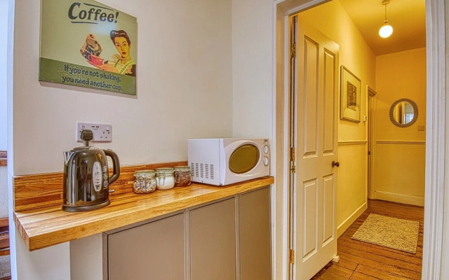 Ghar Homes - Bath Large Family Home